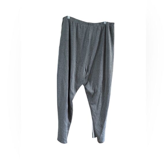 Fame 4 15 stretchy gray with pink and white stripe measures to 2X - Picture 9 of 10